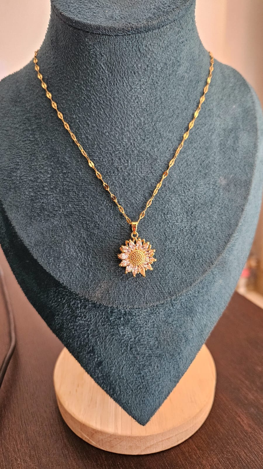 COLLAR GIRASOL GIRATORIO
